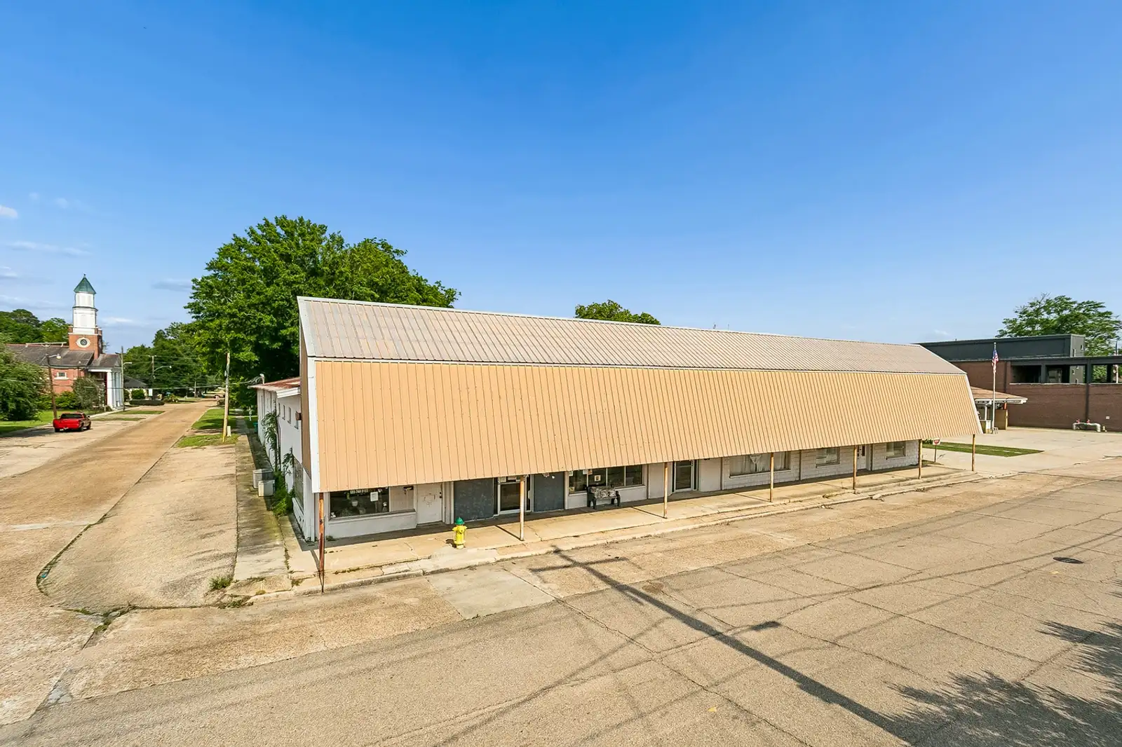 216 NE Central Ave