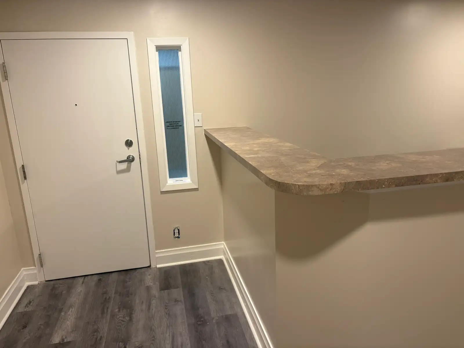 Suite 204 - MOVE-IN SPECIALS | BROKER INCENTIVES: 4500 York St. - Freshly Renovated Office Space