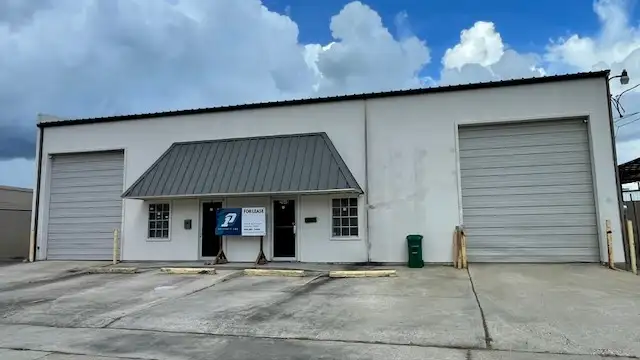 2640 Marietta St thumbnail 2