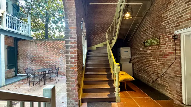 807 Bourbon St - 9 units thumbnail 4