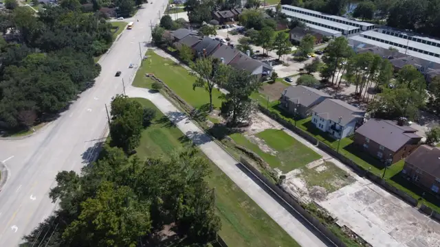 LAND FOR SALE thumbnail 4