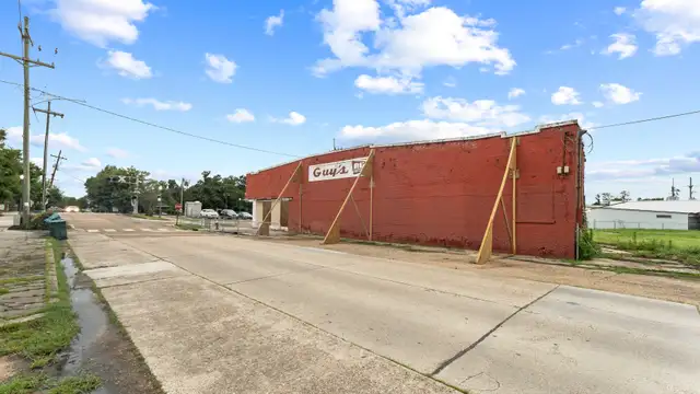 300 N Cate St thumbnail 4