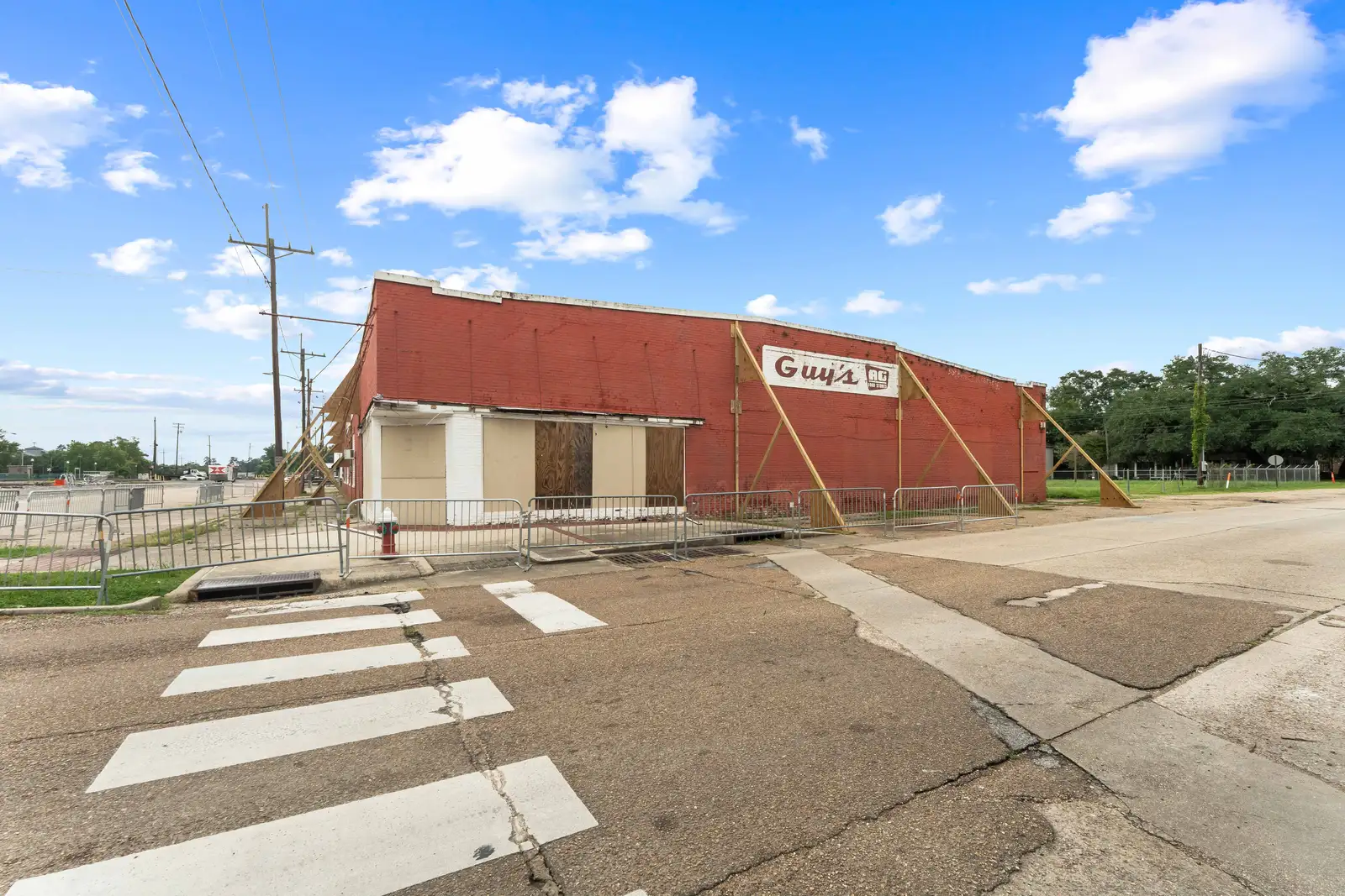 300 N Cate St, Hammond, LA 70401