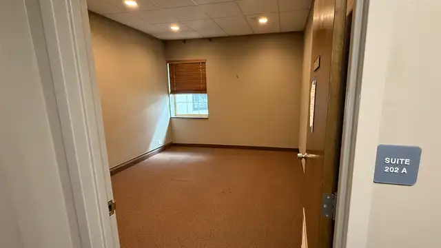 Office Space For Lease thumbnail 2