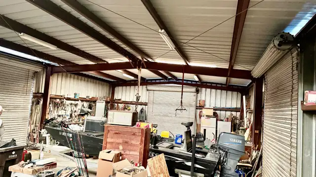 2315 LA-1 thumbnail 4