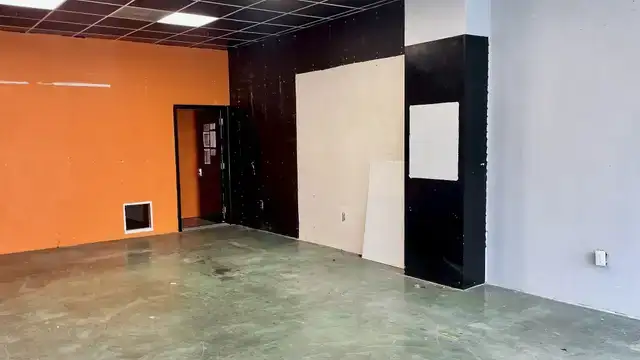 St. Charles Retail Condo | Unit C-1 thumbnail 4