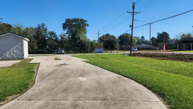 37044 Perkins Rd thumbnail 5