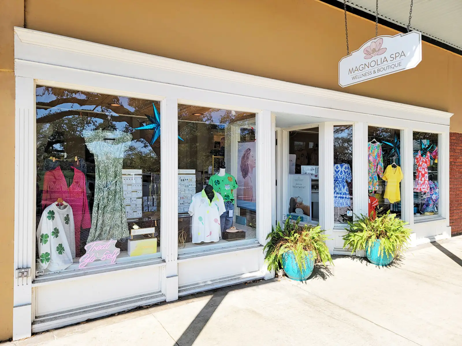 520 Front Street
