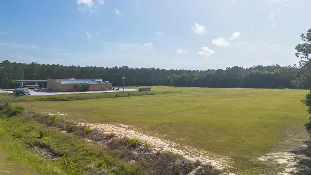 6.78 Acres 28th St thumbnail 2