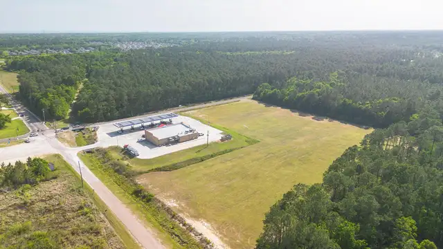 6.78 Acres 28th St thumbnail 4