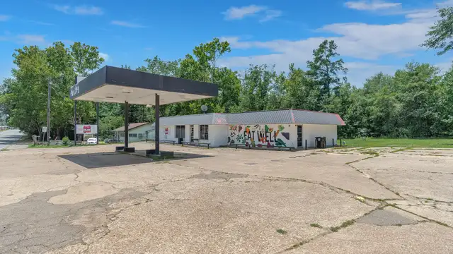 Convenience Store thumbnail 2