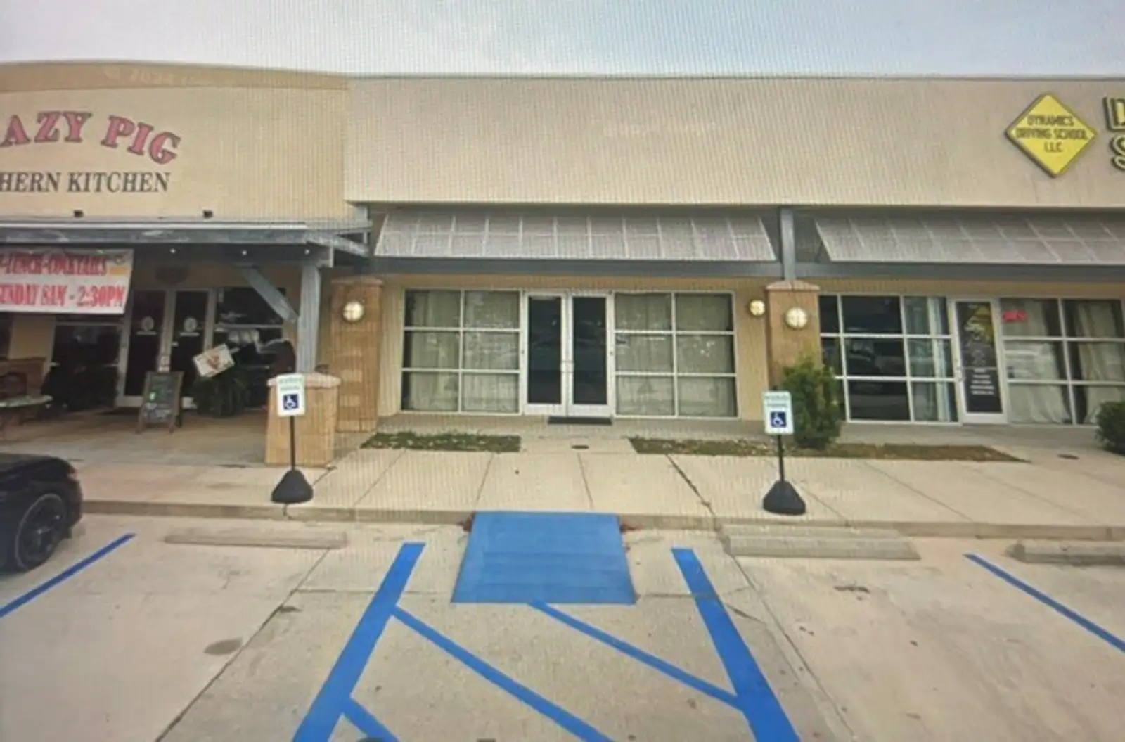 500 River Highland Blvd, 200
