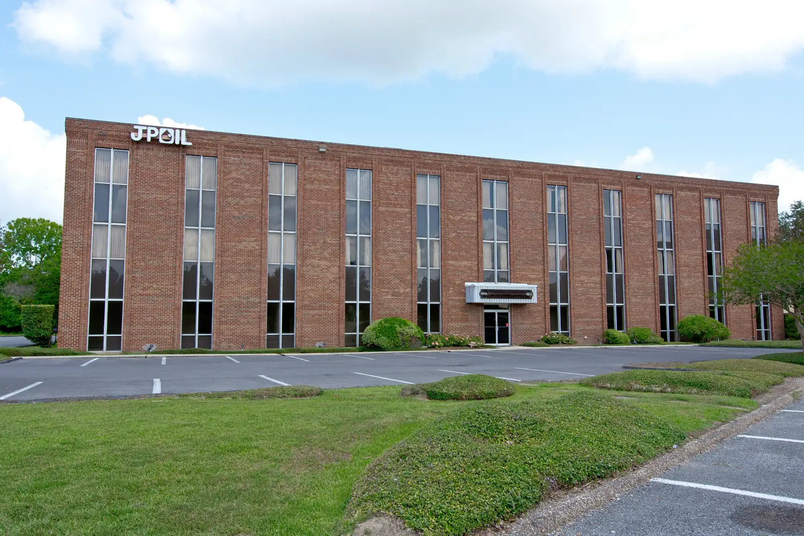 Pinhook Office Space Available