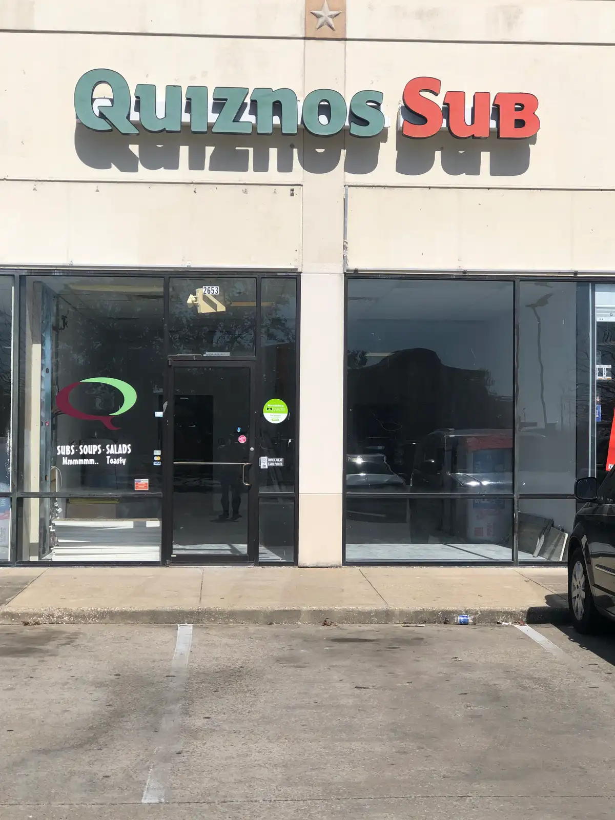 FORMER QSR FOR LEASE