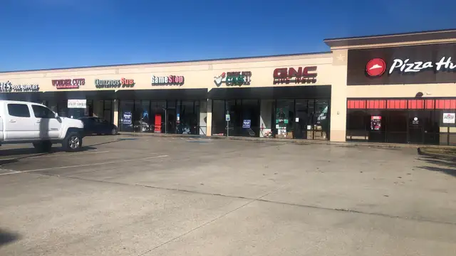 FORMER QSR FOR LEASE thumbnail 2