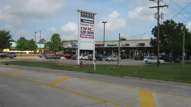 FORMER QSR FOR LEASE thumbnail 4
