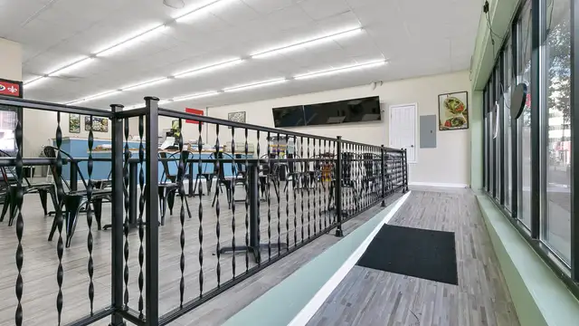 Uptown Retail/Office Space - Touro Medical Corridor thumbnail 5