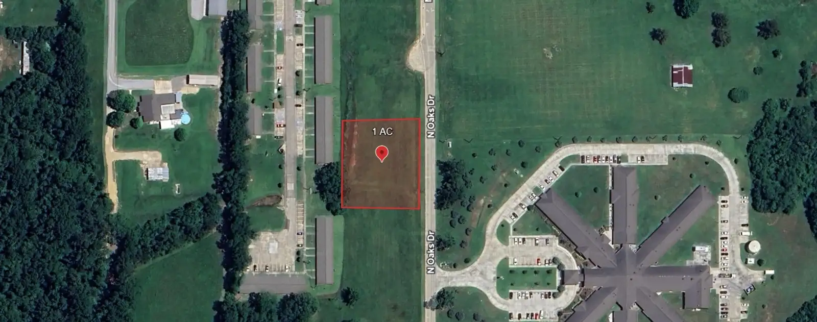 1 AC N Oaks Dr.