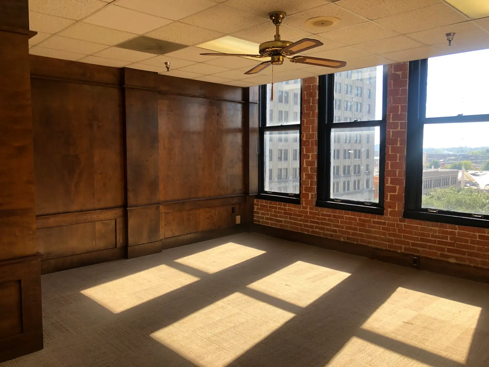 The Hutchinson Building image 5