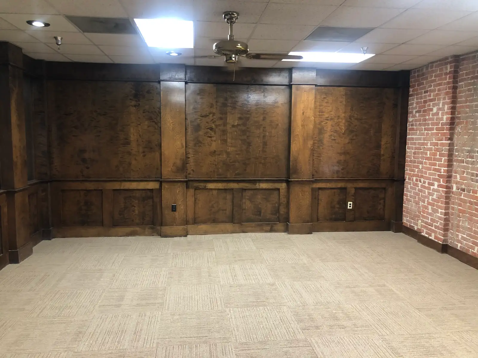 The Hutchinson Building image 6