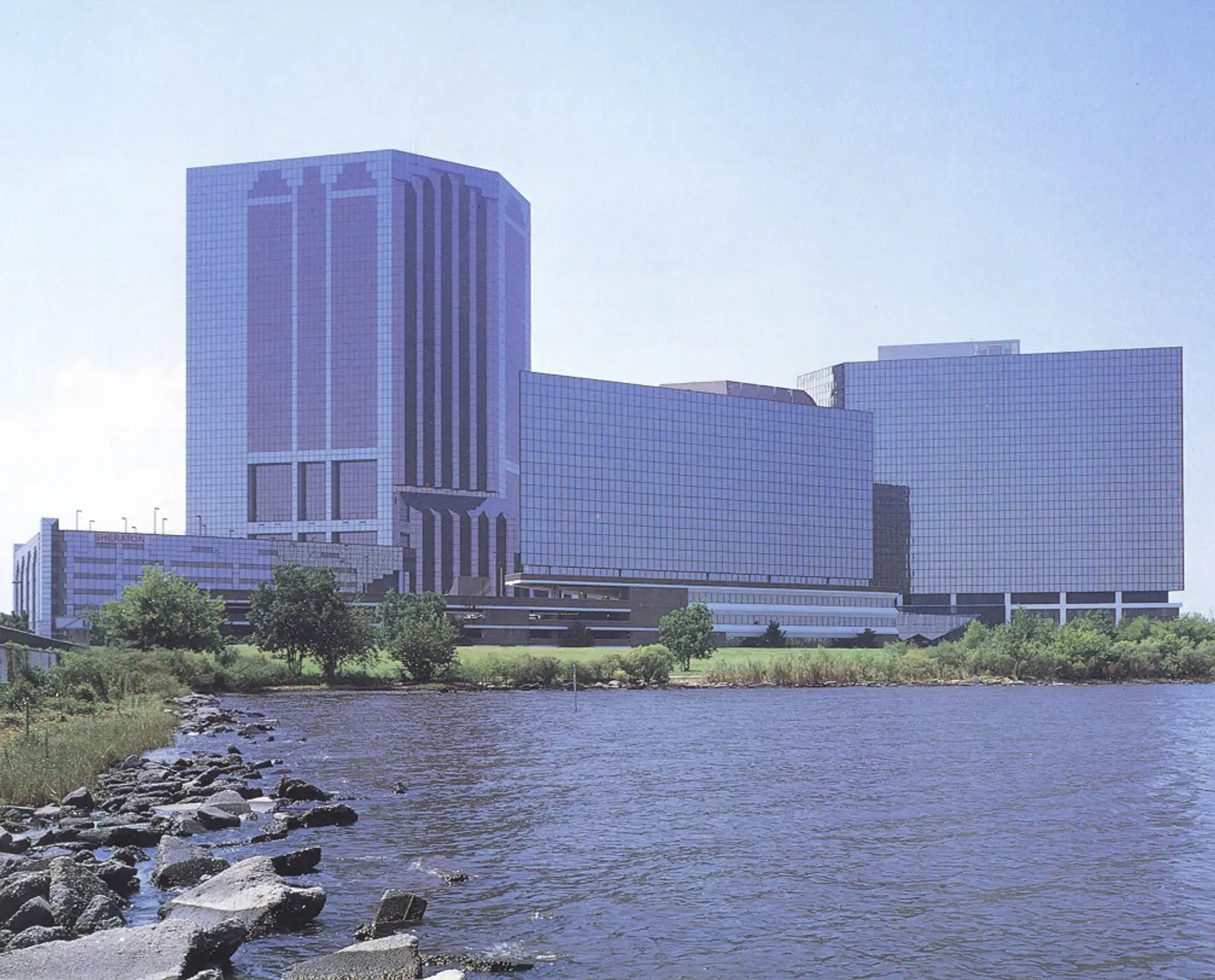 Two Lakeway