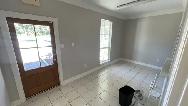 Unit D image
