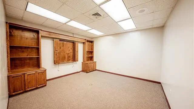 View image 12