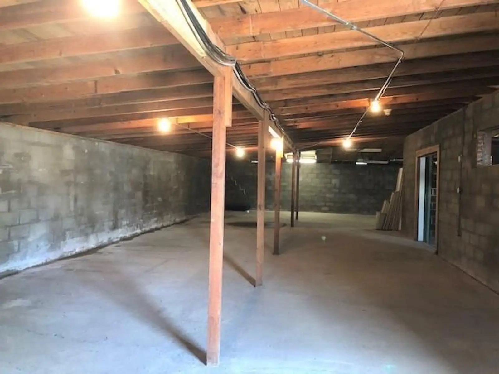 Office Building for Lease image 19