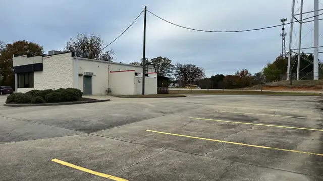Restaurant Space Available for Lease thumbnail 3