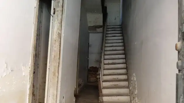 308 Burgundy Street thumbnail 2