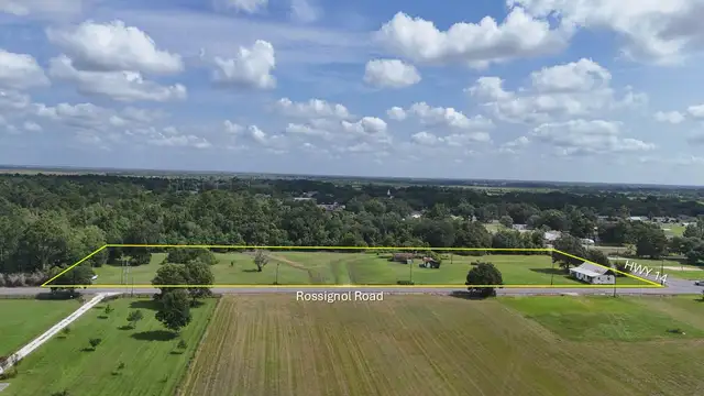 LA-14 & Rossignol Rd thumbnail 3