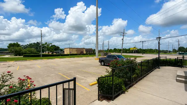 Restaurant for Lease thumbnail 2