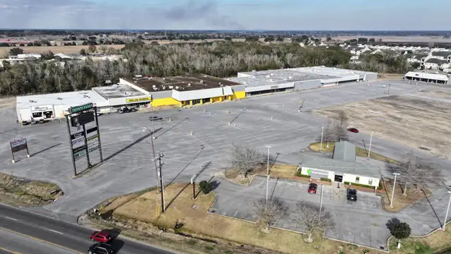 4752 Rodeo Rd thumbnail 5