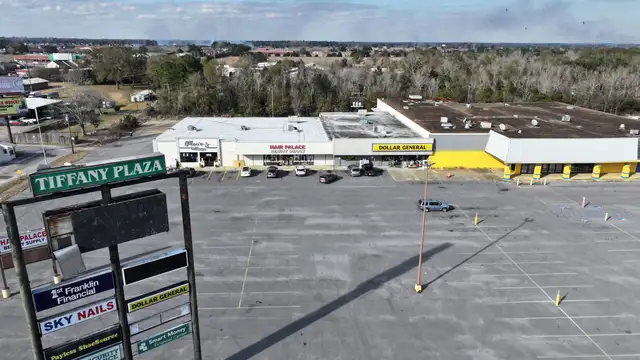 4752 Rodeo Rd thumbnail 4