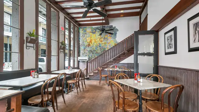 French Quarter Restaurant Space thumbnail 4