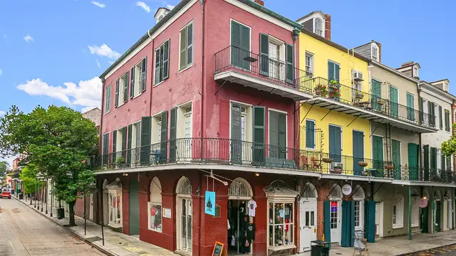 838 Chartres St thumbnail 2