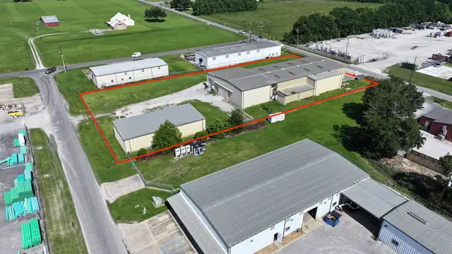 Industrial w/ Yard in Scott, LA thumbnail 2