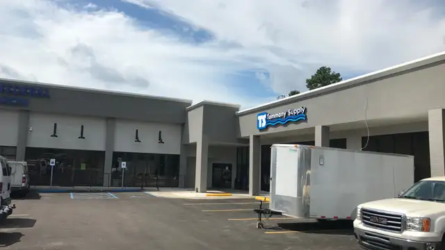 Covington Retail Space for Lease thumbnail 3
