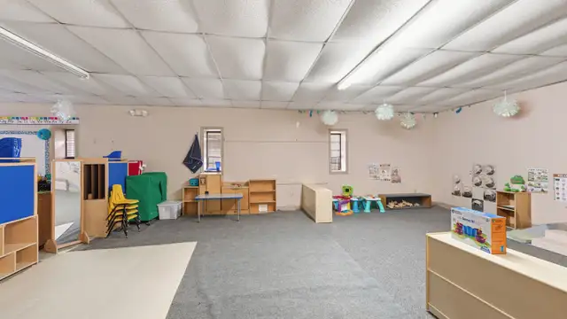 1101 Louisiana Ave thumbnail 2