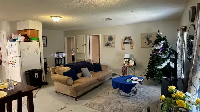 2-2 Bed/1 Bath & 2-3 Bed/1 Bath Unit-4-Plex thumbnail 2