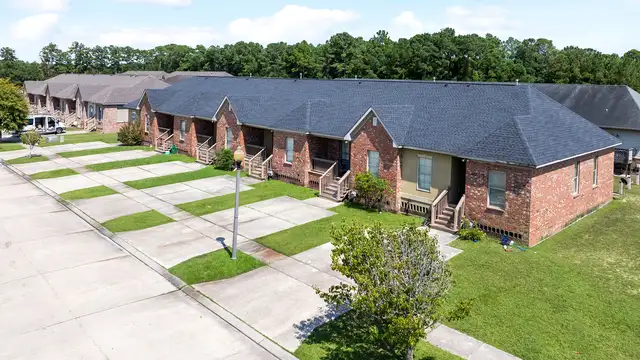 Bella Sera Townhomes and Multifamily Development Lots thumbnail 5