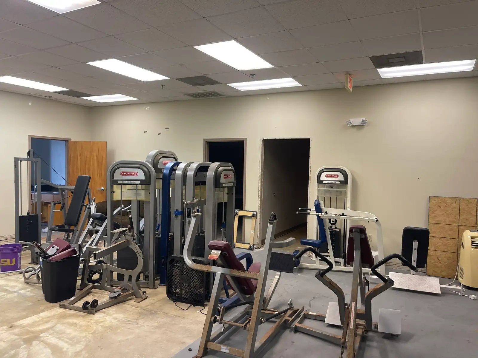 Office/Retail Space Available in Connell's Plaza image 11
