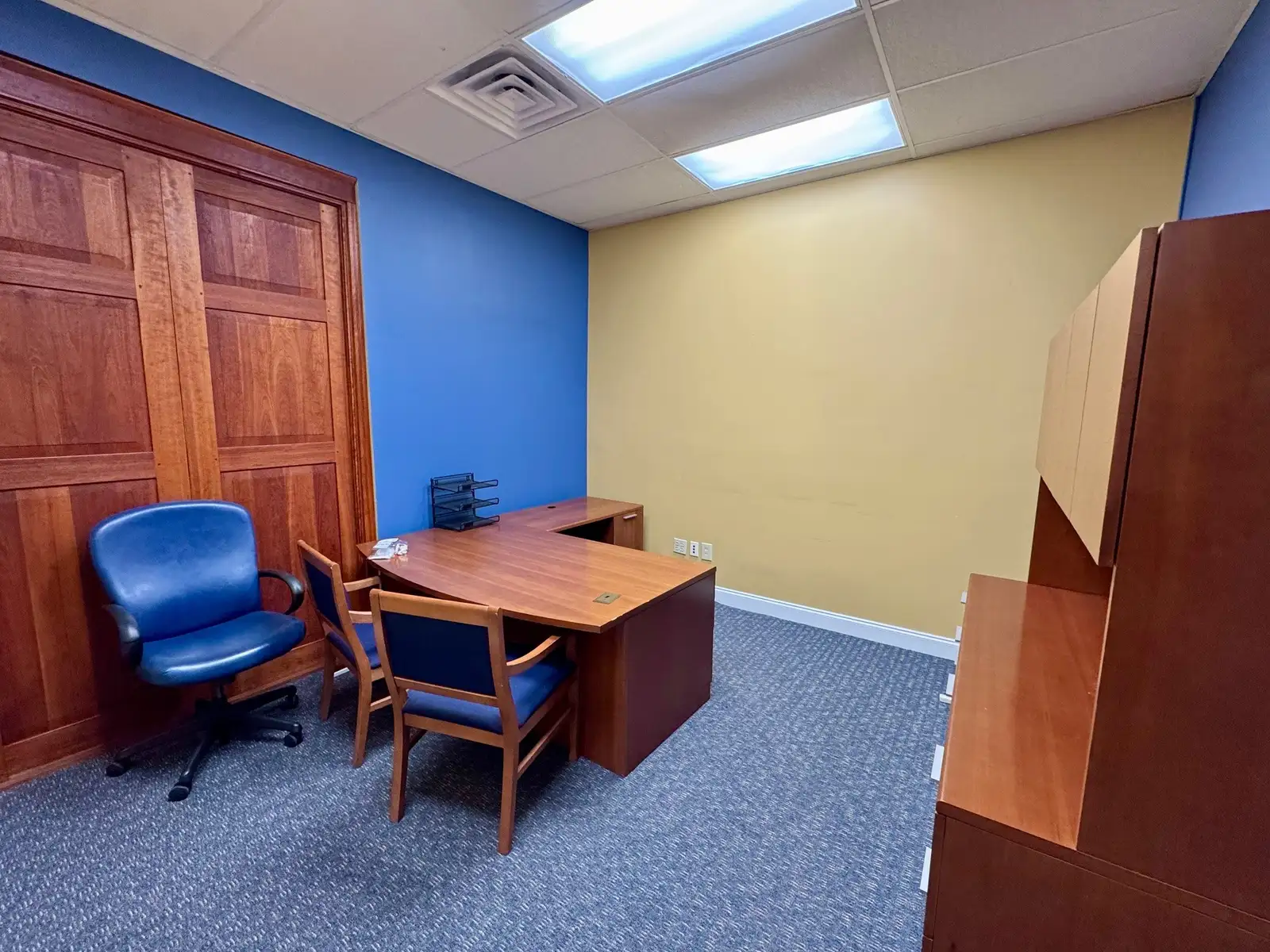 Suite 3 - Lafreniere Plaza Shopping Center