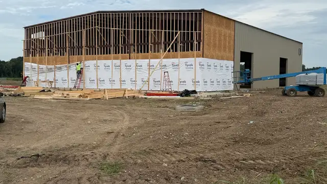 Office-Warehouse w/Laydown Yard  (FTS) thumbnail 5