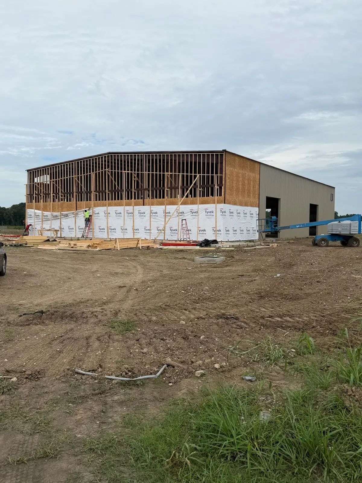 Office-Warehouse w/Laydown Yard  (FTS) image 5