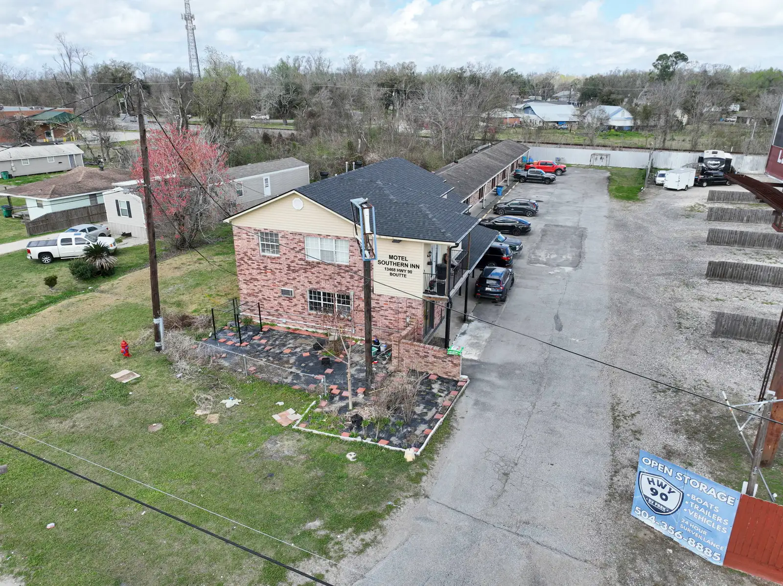 13468 US-90 image 2