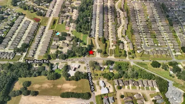 Tiger Bend Rd – 0.41 Acres thumbnail 3