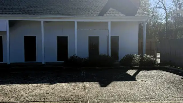 Office Space For Lease thumbnail 3