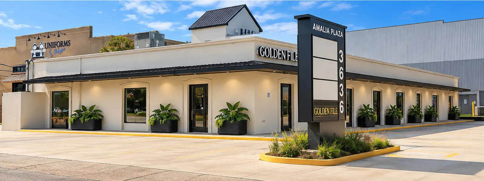 3636 W Esplanade Ave Retail Strip Center Space