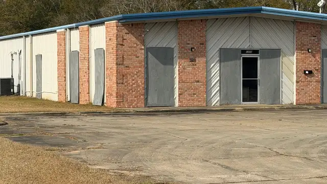 1300 Rosteet St thumbnail 2